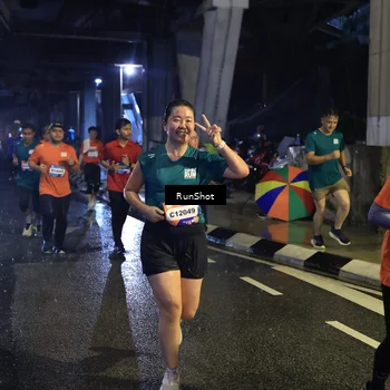 Runner Photo 7909654