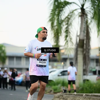 Runner Photo 7909661