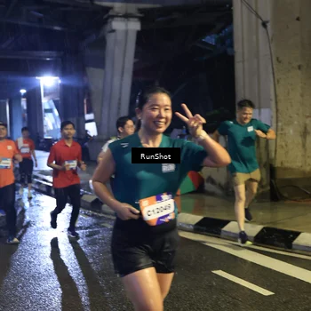 Runner Photo 7909671