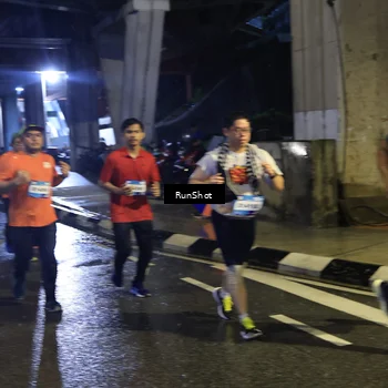 Runner Photo 7909688