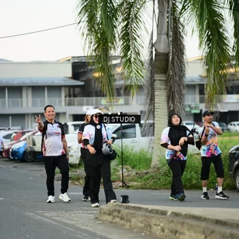 Runner Photo 7909694