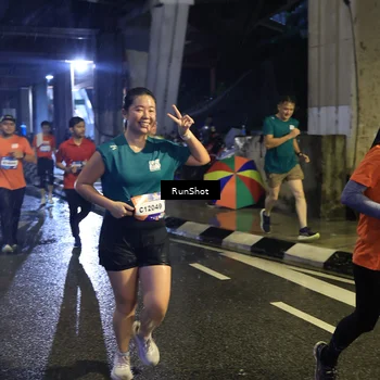 Runner Photo 7909698