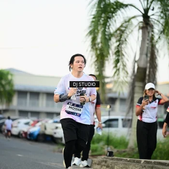 Runner Photo 7909700