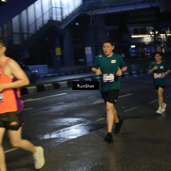 Runner Photo 7909701
