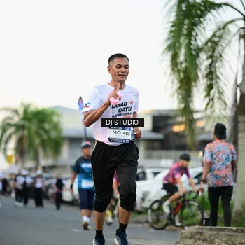 Runner Photo 7909705