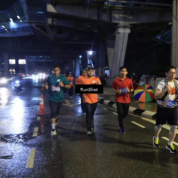 Runner Photo 7909707