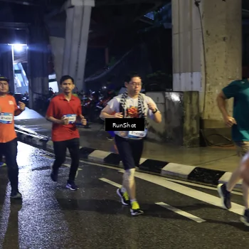 Runner Photo 7909716