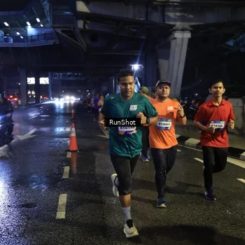 Runner Photo 7909728