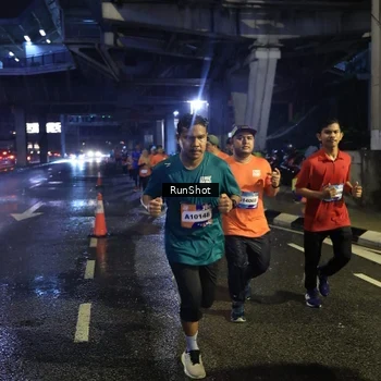 Runner Photo 7909737