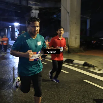 Runner Photo 7909751