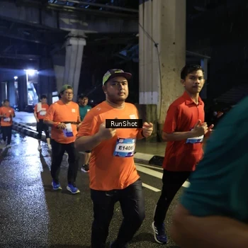 Runner Photo 7909761