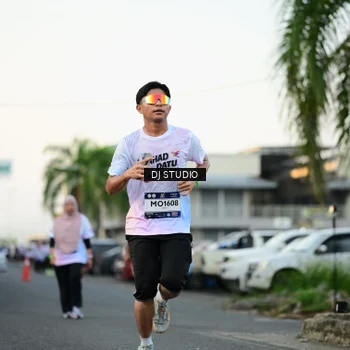 Runner Photo 7909765