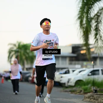 Runner Photo 7909767