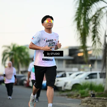 Runner Photo 7909773