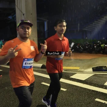 Runner Photo 7909776