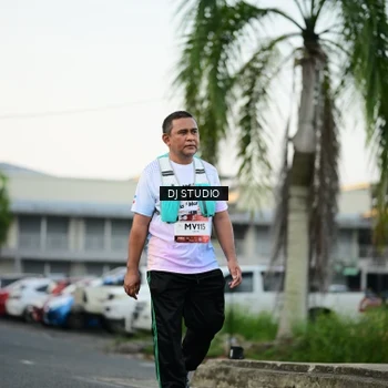Runner Photo 7909791
