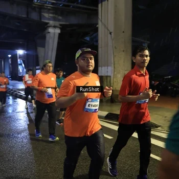 Runner Photo 7909822