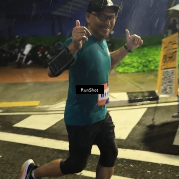 Runner Photo 7909839