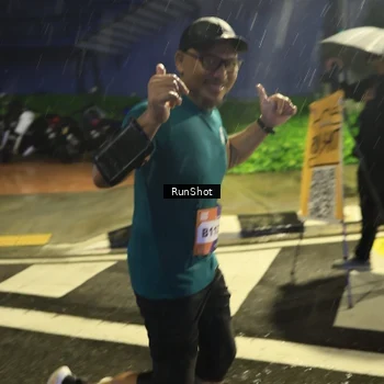 Runner Photo 7909840