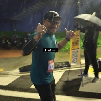 Runner Photo 7909842