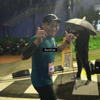 Runner Photo 7909845