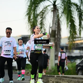 Runner Photo 7909854