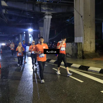 Runner Photo 7909855