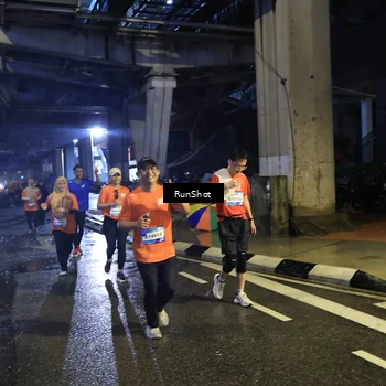 Runner Photo 7909865