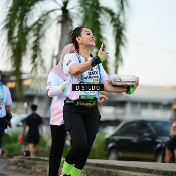 Runner Photo 7909867