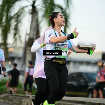 Runner Photo 7909876