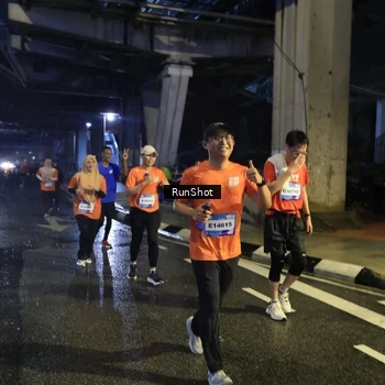 Runner Photo 7909879