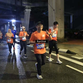 Runner Photo 7909887