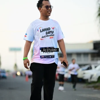 Runner Photo 7909893