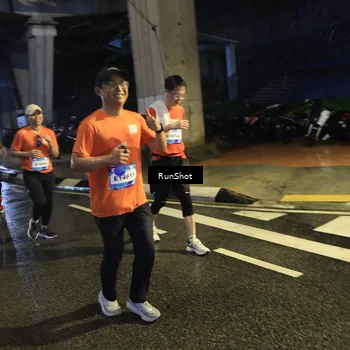 Runner Photo 7909896