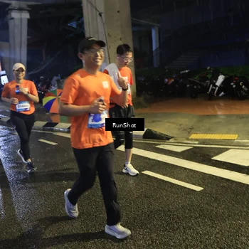 Runner Photo 7909903