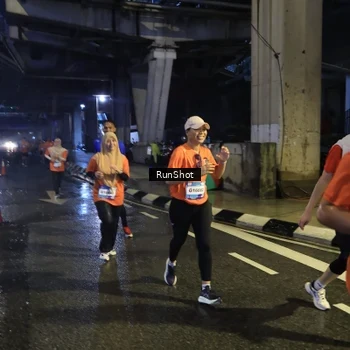Runner Photo 7909904