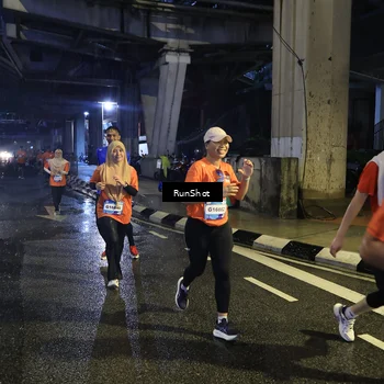 Runner Photo 7909908
