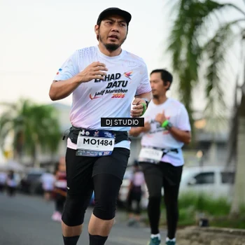 Runner Photo 7909911