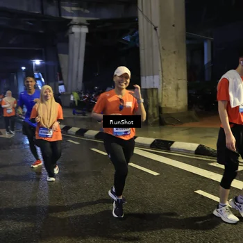Runner Photo 7909914