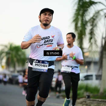 Runner Photo 7909917