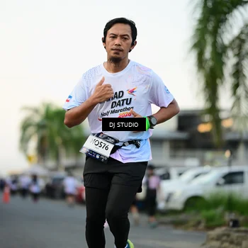 Runner Photo 7909919
