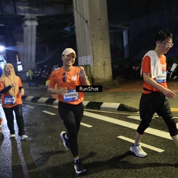 Runner Photo 7909921