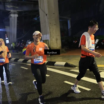 Runner Photo 7909925