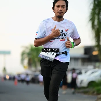Runner Photo 7909928