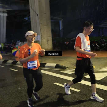 Runner Photo 7909937