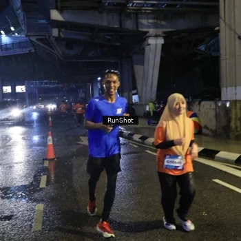 Runner Photo 7909940