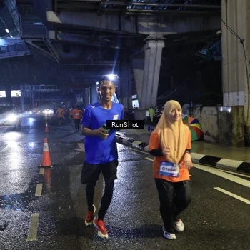 Runner Photo 7909941