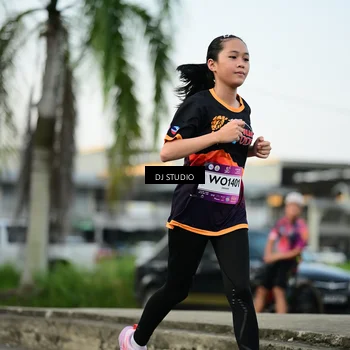 Runner Photo 7909954