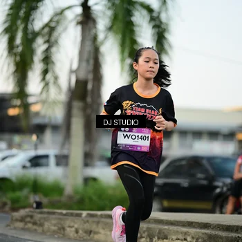 Runner Photo 7909957