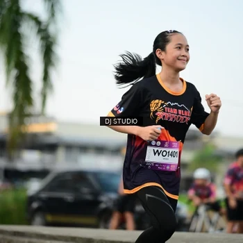 Runner Photo 7909960